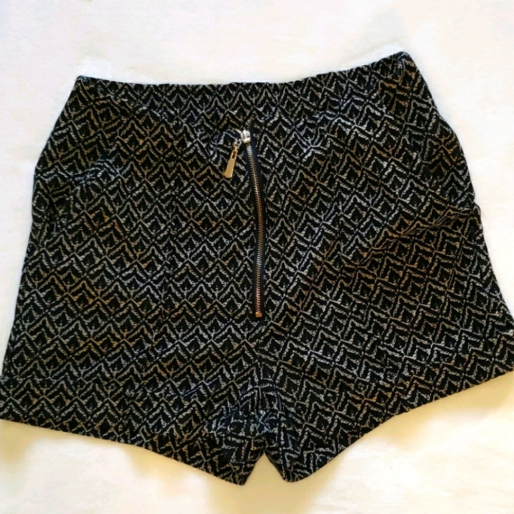 XJ. Boost Spandex Shorts